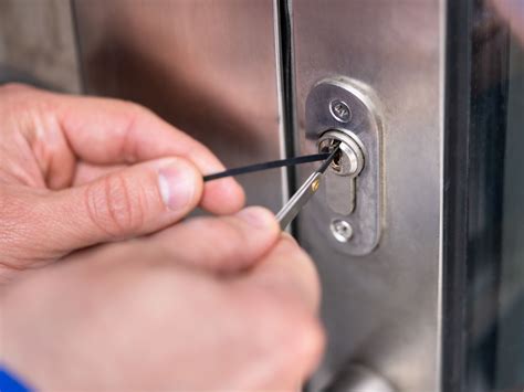 Schlüsseldienst in Graß - Professionelle Zimmerschlüssel ersetzen
